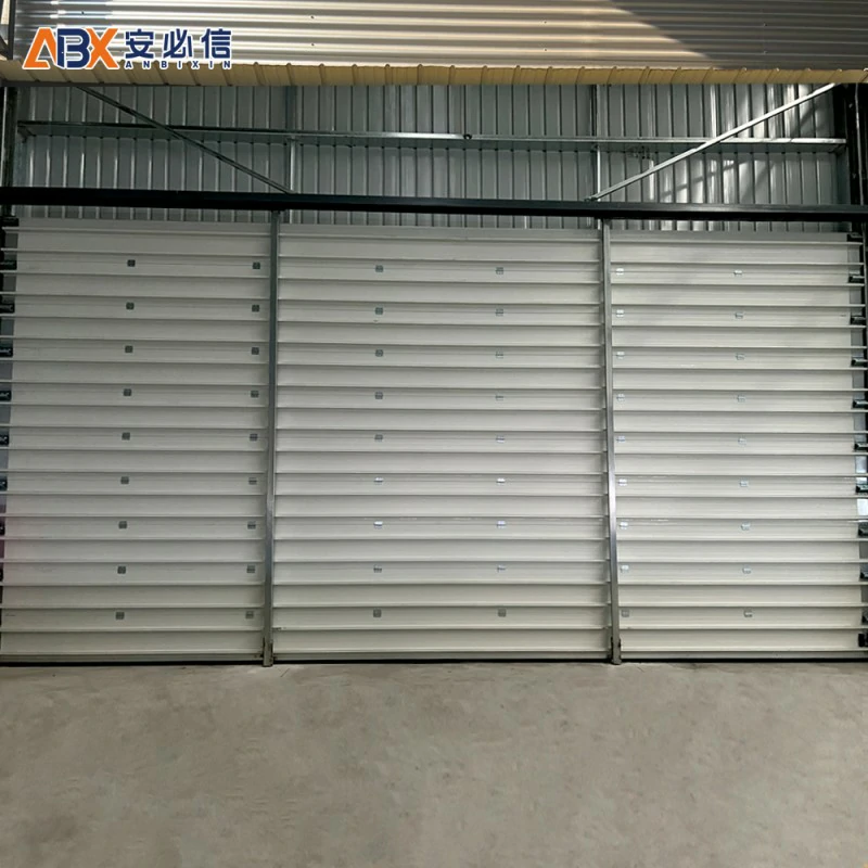 武威分段式滑升门